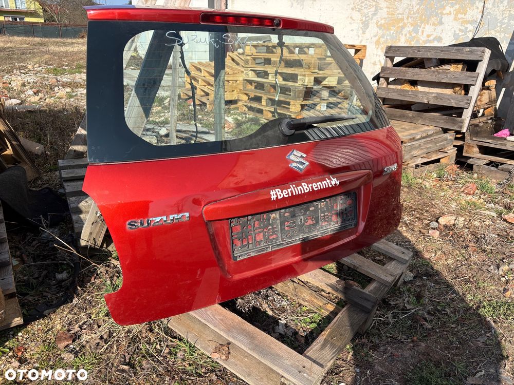 Klapa bagażnika Suzuki Sx4 - 12
