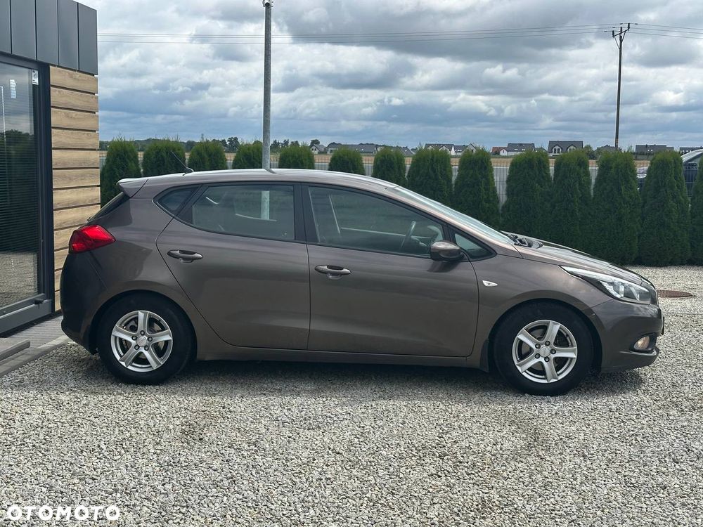 Kia Ceed 1.4 CRDi L - 4