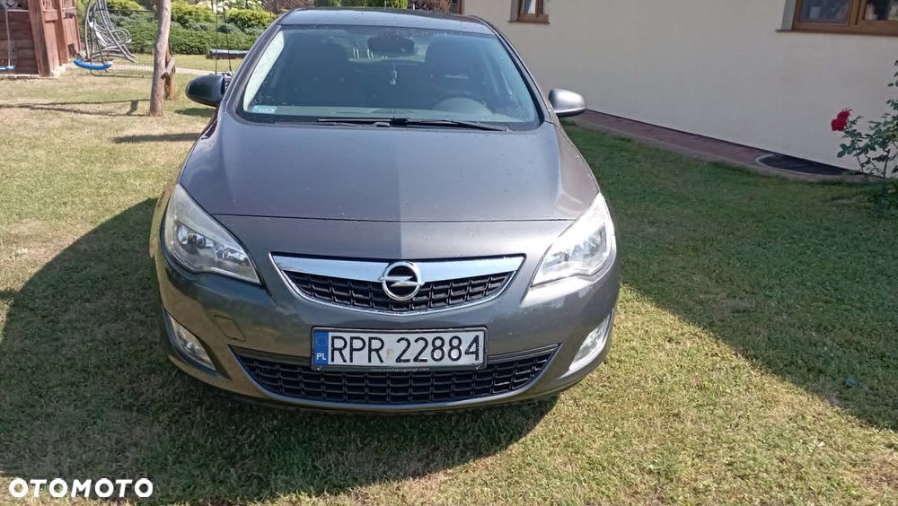 Opel Astra 1.4 T Enjoy EU6 - 8