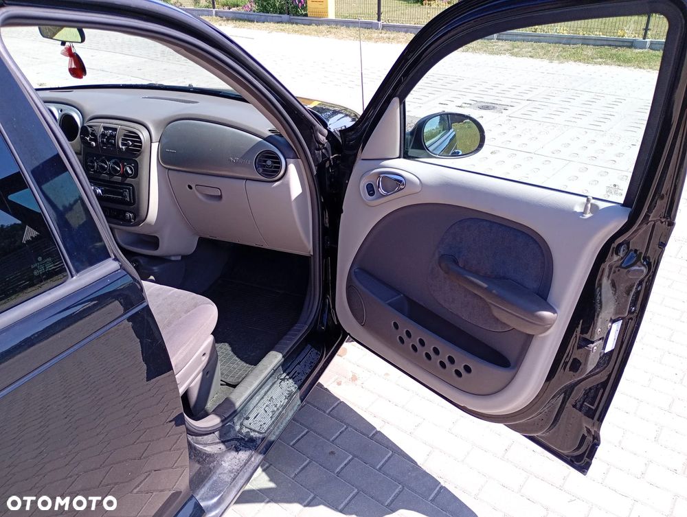 Chrysler PT Cruiser - 8