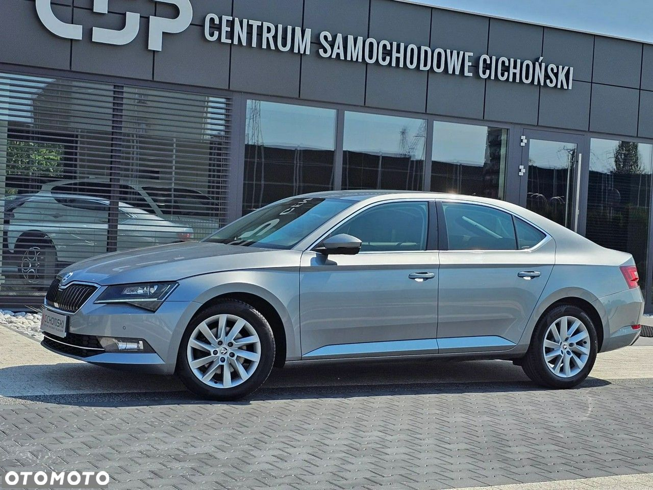 Skoda Superb 2.0 TDI SCR Style - 14