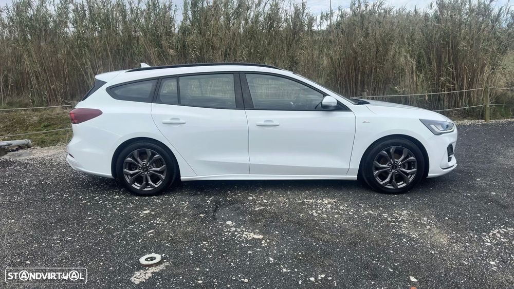 Ford Focus SW 1.5 TDCi EcoBlue ST-Line X - 4