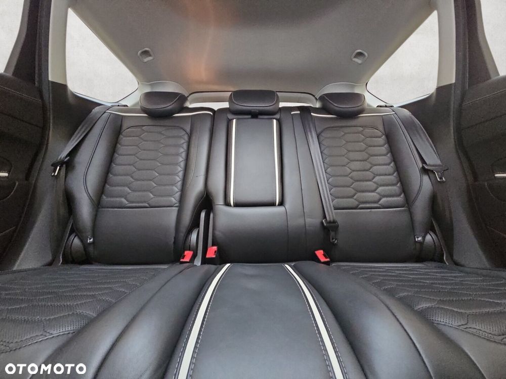 Ford Kuga - 24