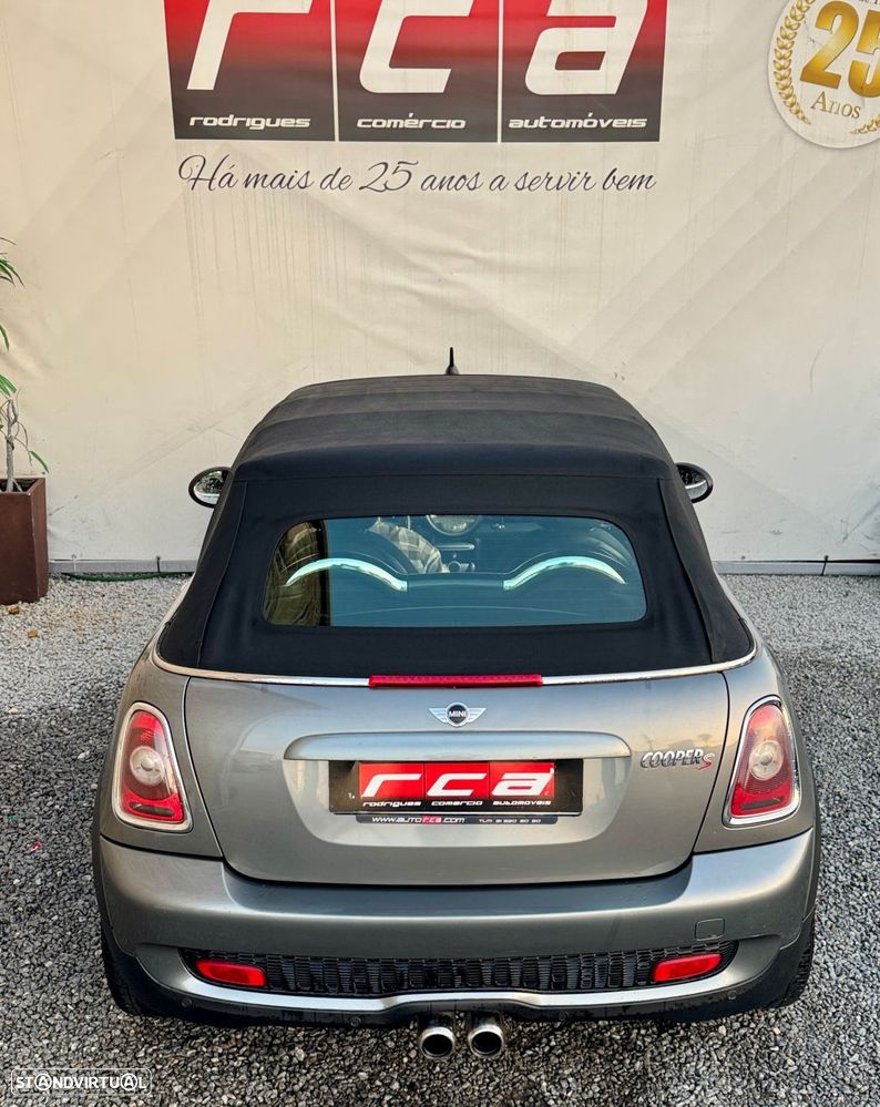 MINI Cabrio Cooper S - 21