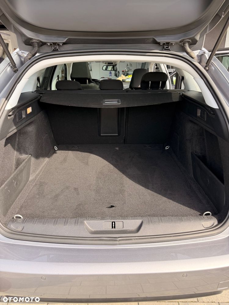 Peugeot 308 2.0 BlueHDi Allure S&S - 10