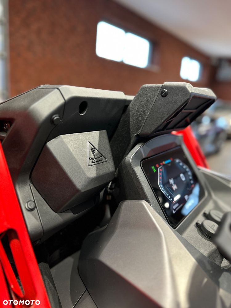 CFMoto CForce - 13