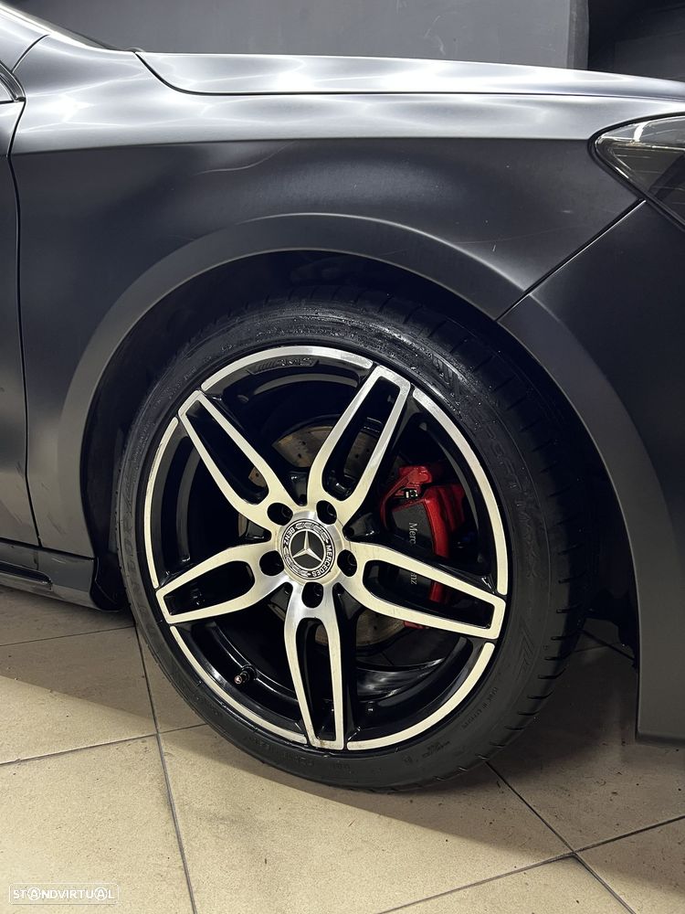 Mercedes-Benz CLA 180 AMG Line - 10