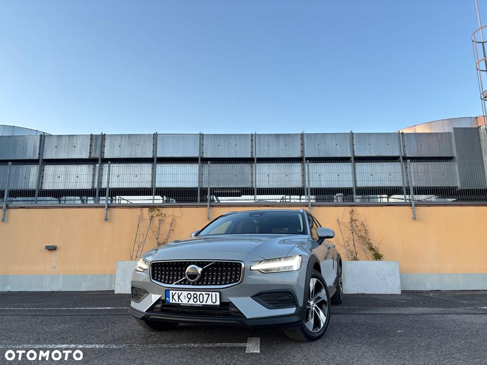 Volvo V60 B4 D Plus Bright - 1