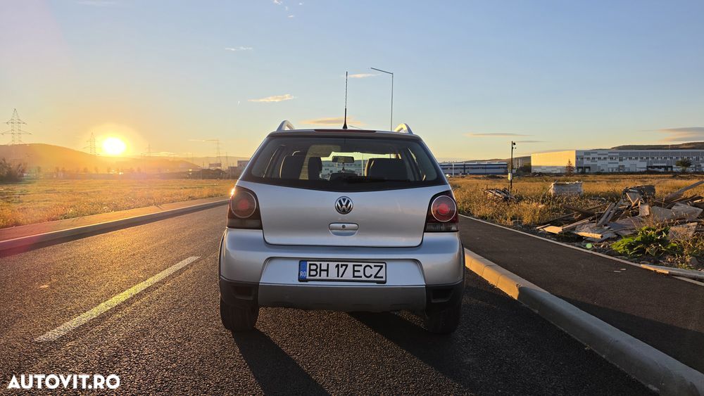 Volkswagen Polo Cross 1.4 TDI - 4