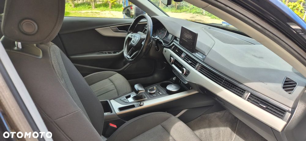 Audi A4 Avant - 14