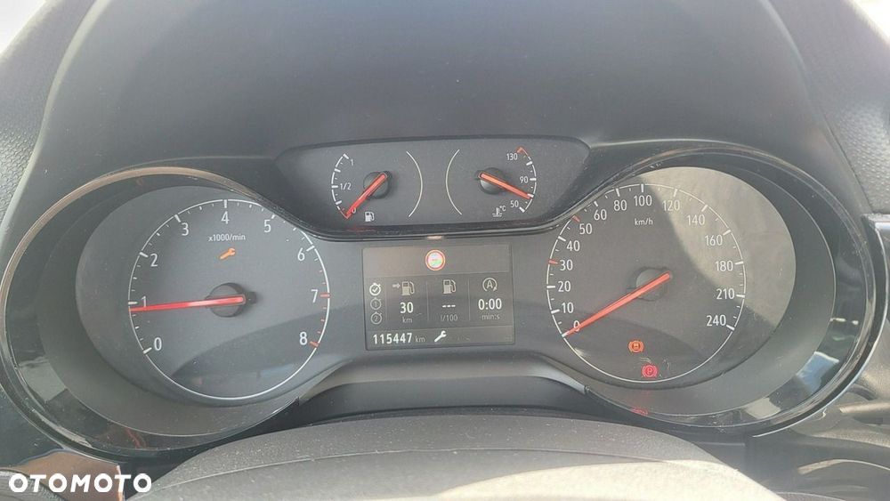 Opel Corsa - 16