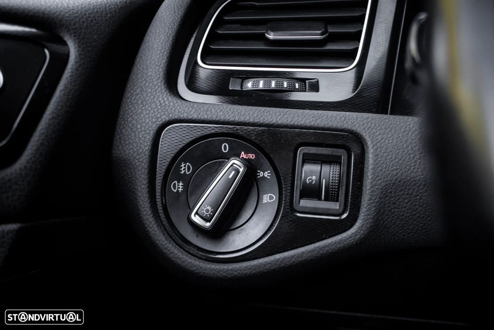 VW Golf 2.0 TSi GTi DSG - 18