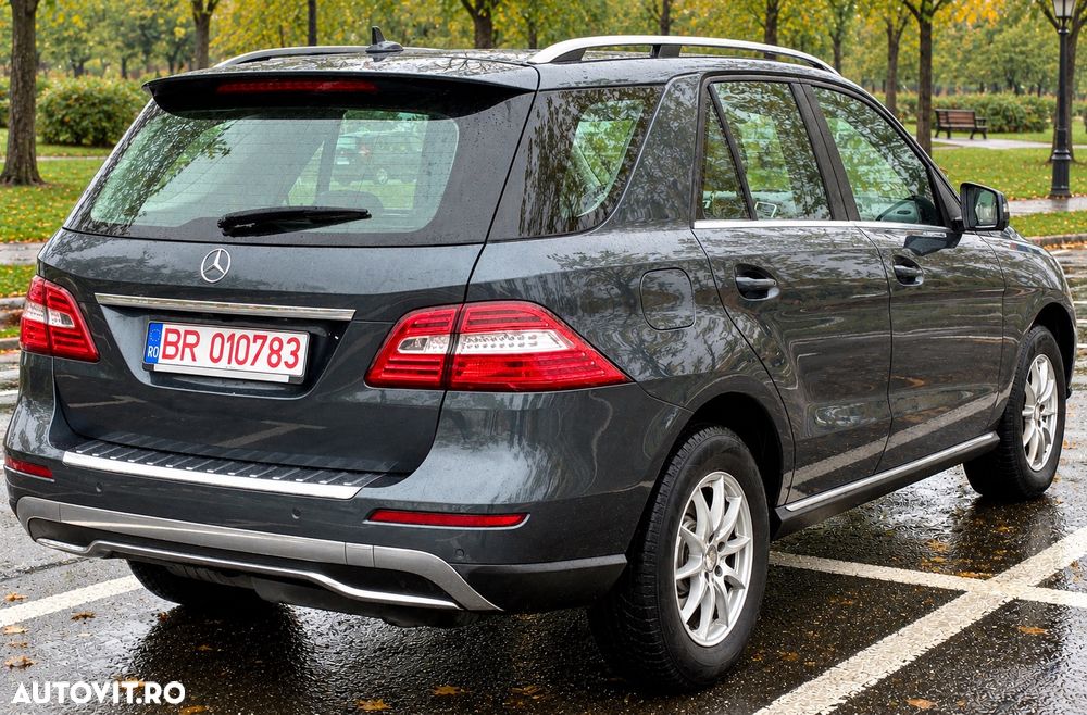 Mercedes-Benz ML 250 BlueTEC 4MATIC Aut - 3