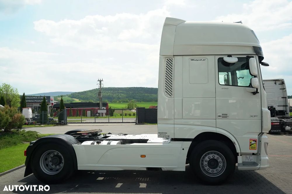 DAF XF 530 / RETARDER / I-PARK COOL / CABINĂ SUPER SPACE / - 10