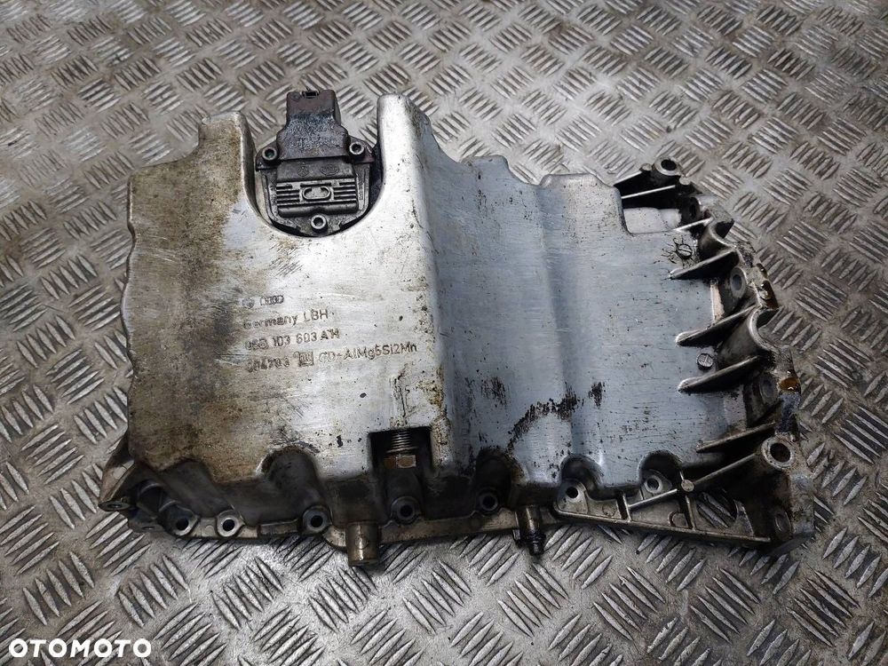 MISA MISKA OLEJOWA AUDI A4 B6 2.0 16V 06B103603AH 06B907667 - 1