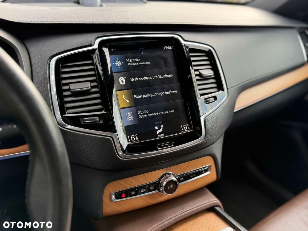 Volvo XC 90 - 34