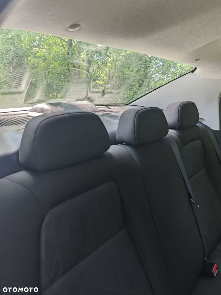 Citroën C-Elysée 1.6 BlueHDi MoreLife - 25