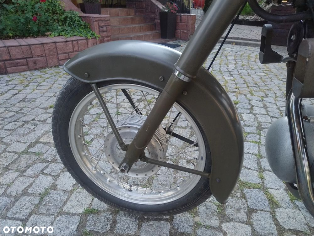 BMW R - 11