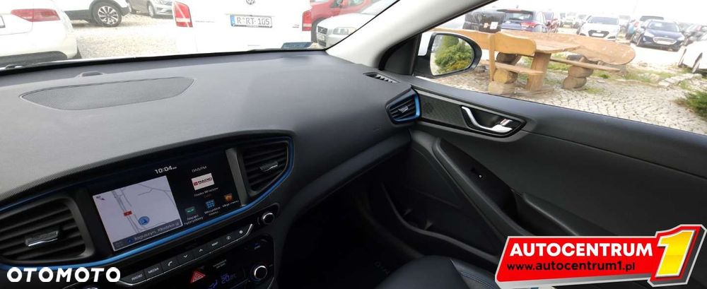 Hyundai IONIQ - 38