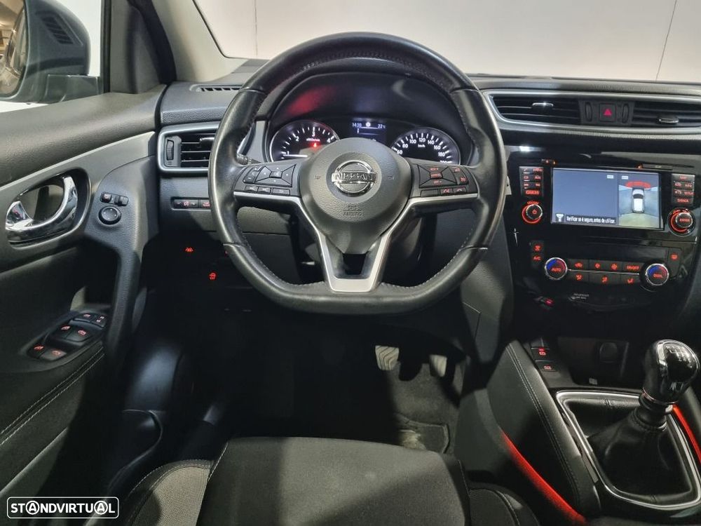 Nissan Qashqai 1.5 dCi N-Connecta J18 - 8