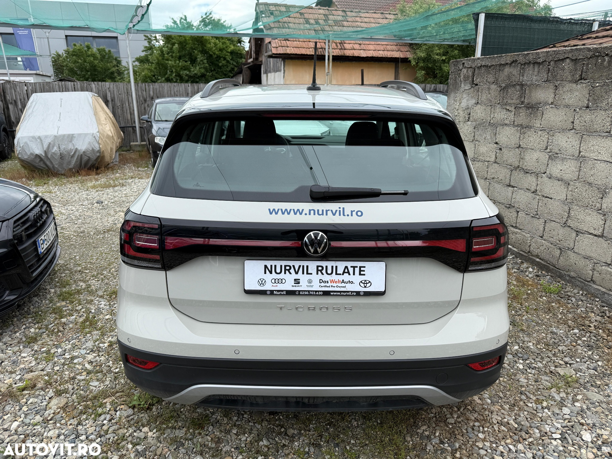 Volkswagen T-Cross 1.0 TSI DSG Life - 8