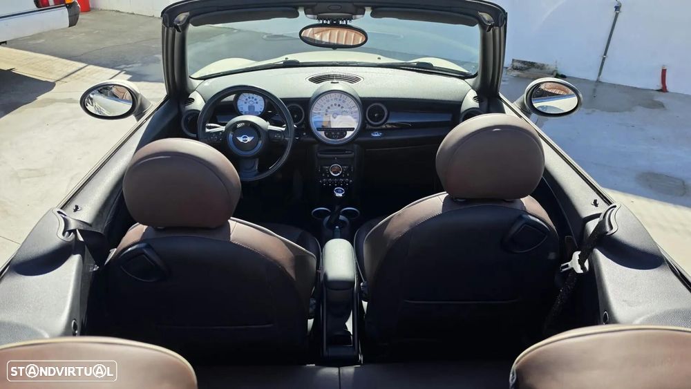 MINI Cabrio Cooper D - 7
