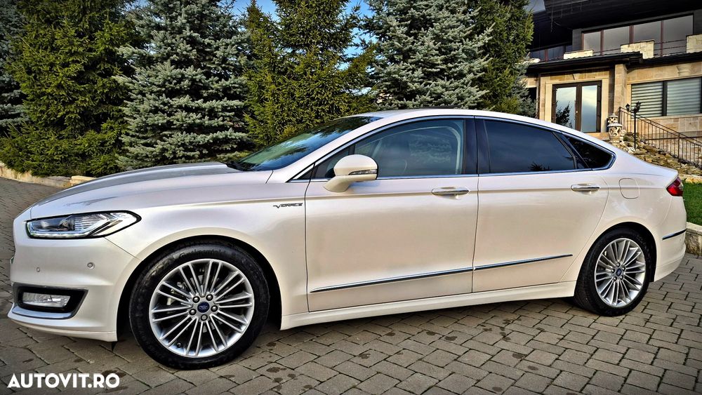 Ford Mondeo 2.0 Hybrid CVT VIGNALE - 21