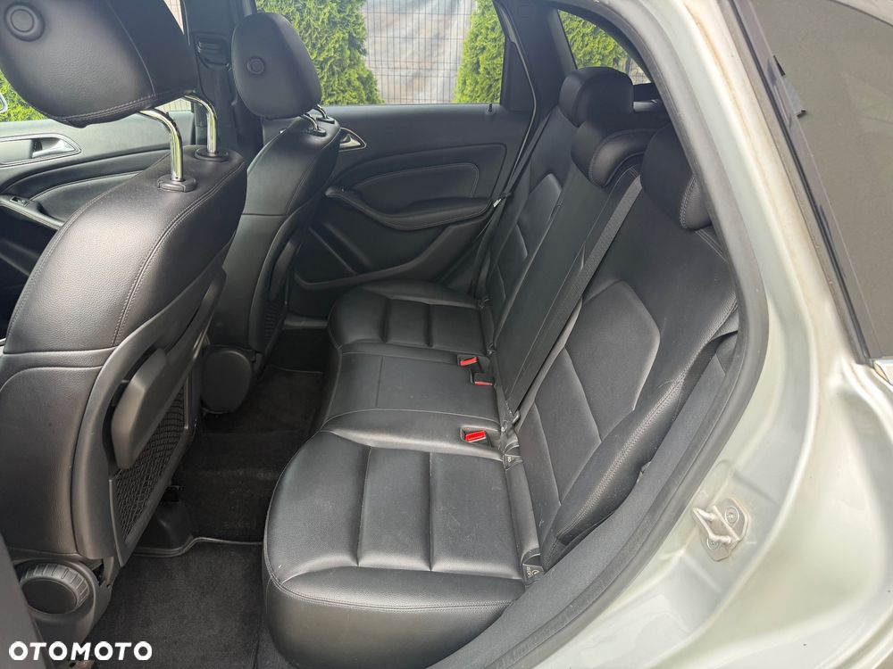 Mercedes-Benz Klasa B 180 d 7G-DCT Edition - 19