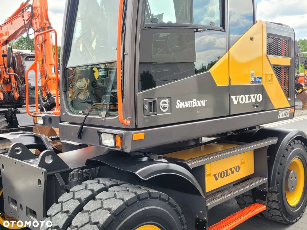 Volvo EWR150E / ROTOTILT ze szczypcami / 2018rok / - 10