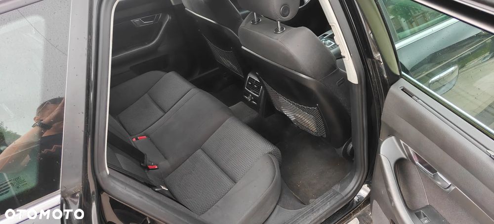 Audi A6 Avant 2.7 TDI DPF - 12