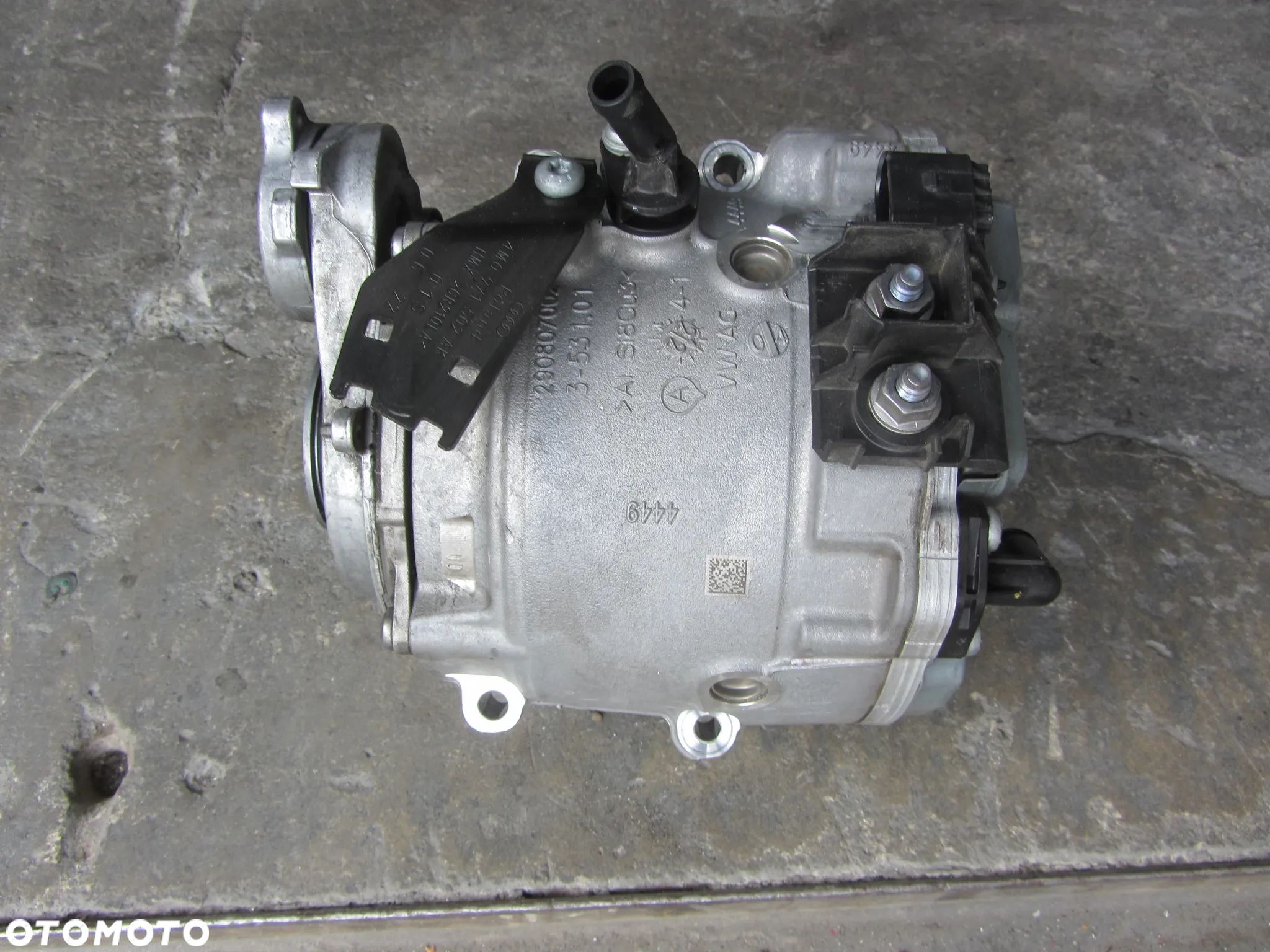AUDU 3.0 TDI Alternator Rozrusznik4N0903028Q Gwarancja - 1