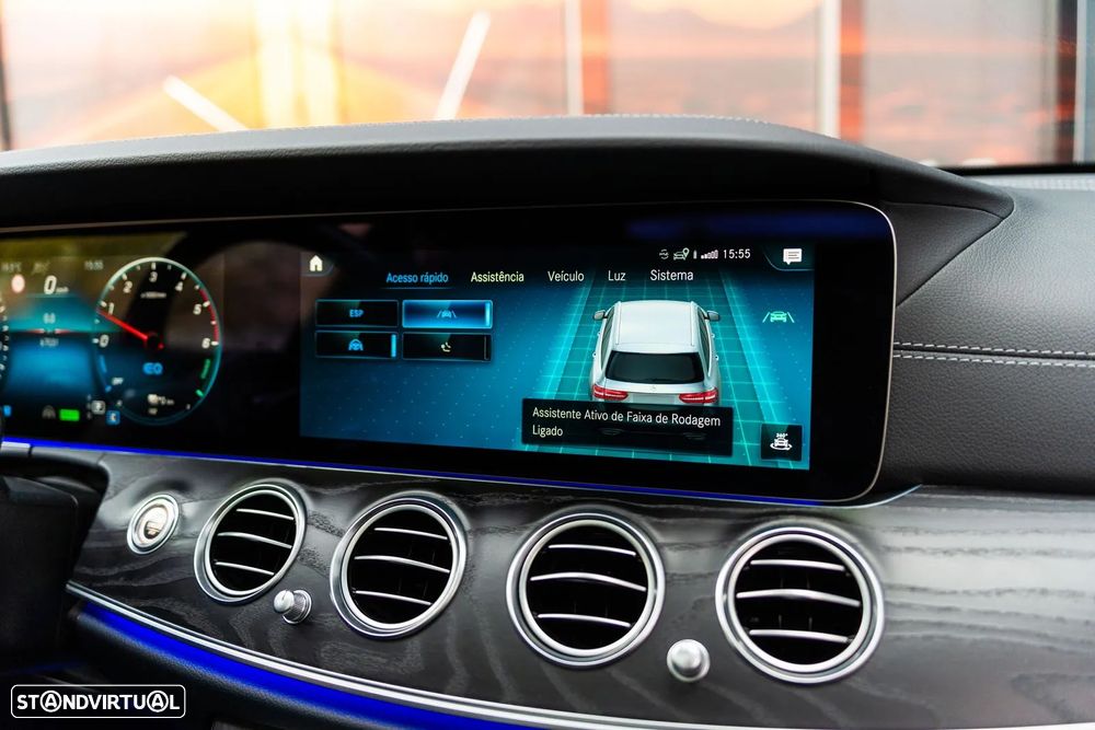 Mercedes-Benz E 300 de AMG Line - 15