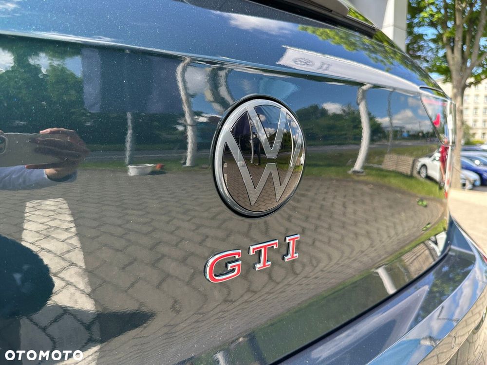 Volkswagen Golf 2.0 TSI GTI Edition 50 DSG - 34