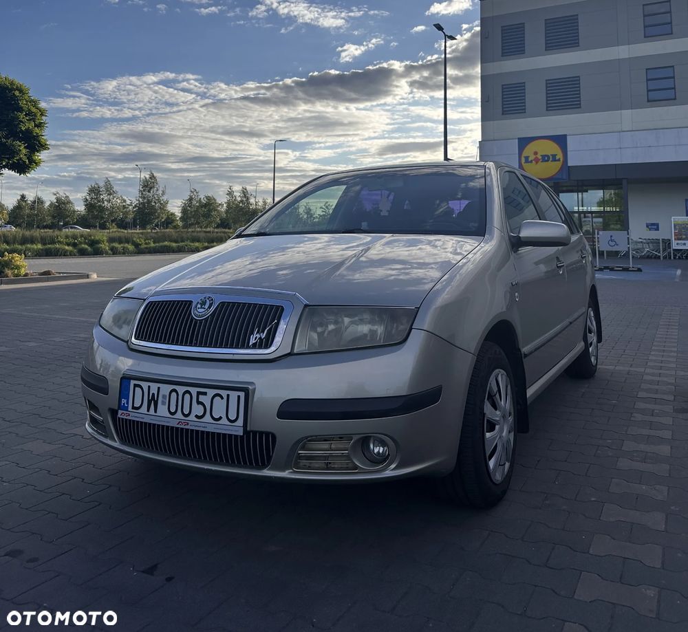 Skoda Fabia 1.4 16V Ambiente - 1