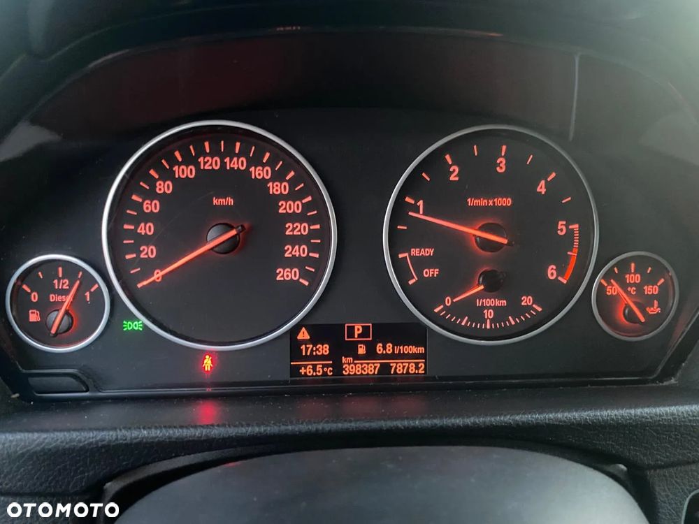 BMW Seria 3 318d - 14