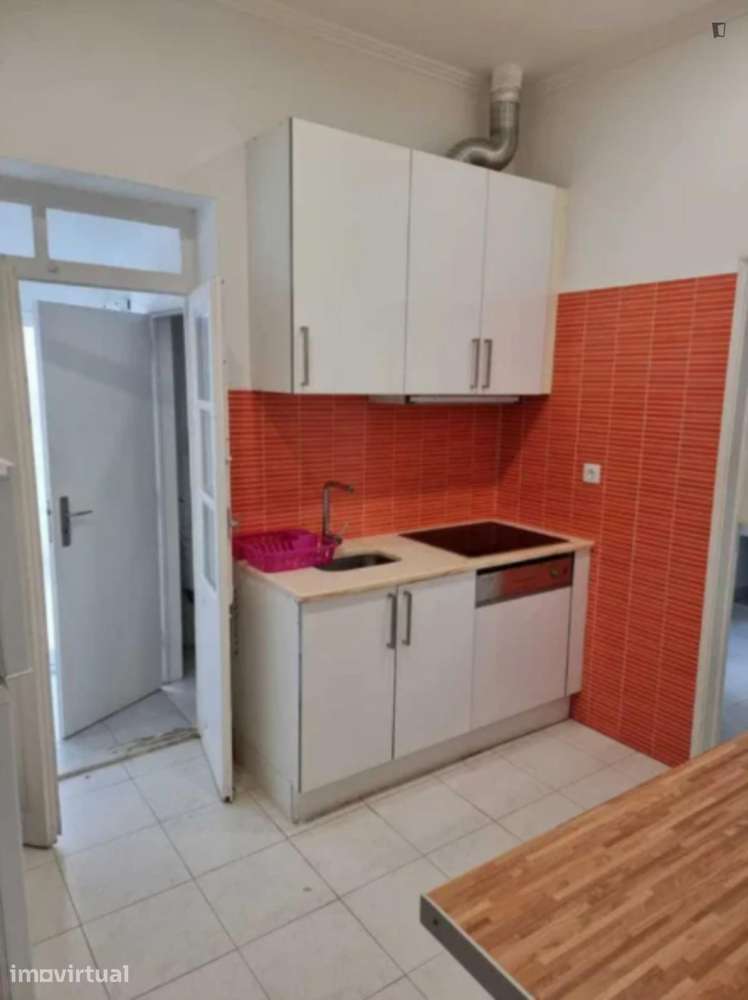 Quarto - localizado em Arroios Lisbon - Grande imagem: 5/9
