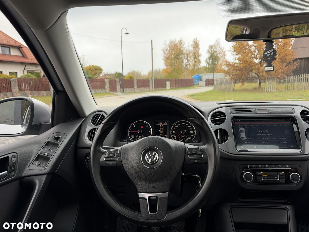 Volkswagen Tiguan - 16