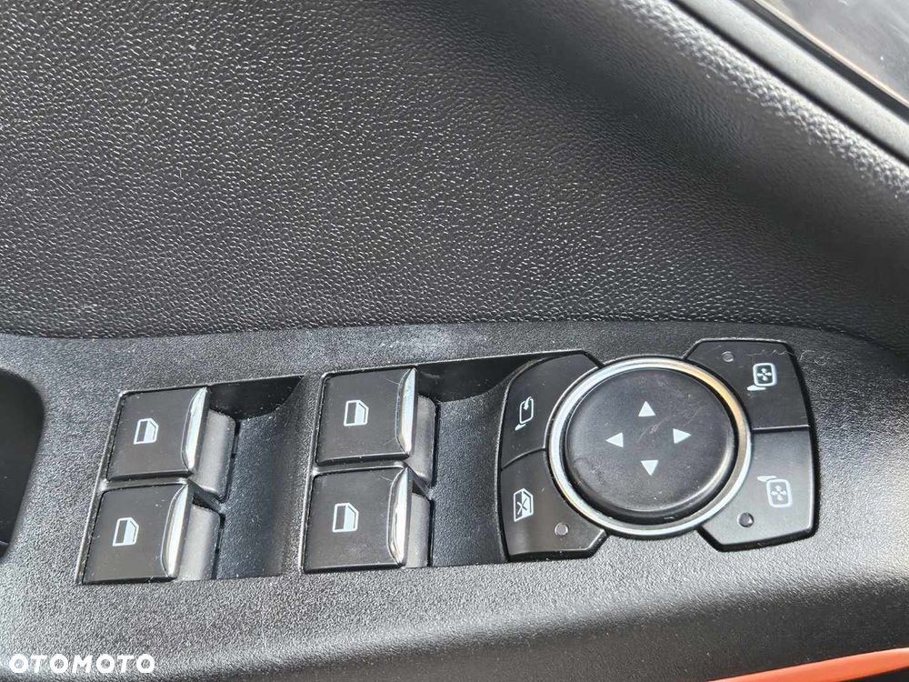 Ford Fiesta 1.0 EcoBoost ST-Line Red ASS - 15