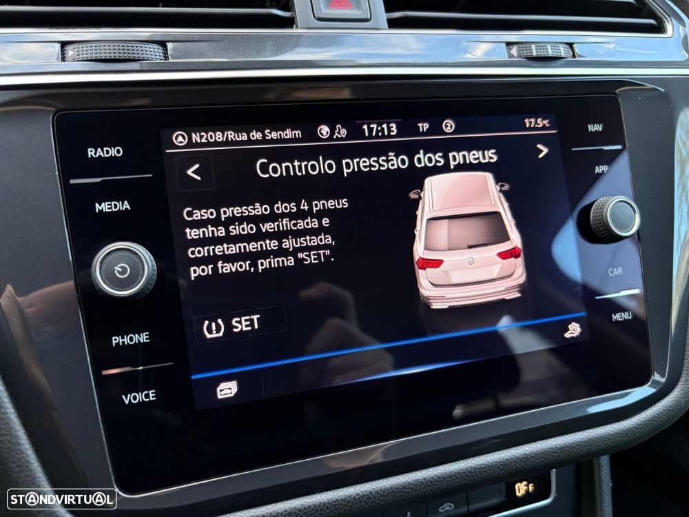 VW Tiguan Allspace 2.0 TDI Confortline DSG - 32