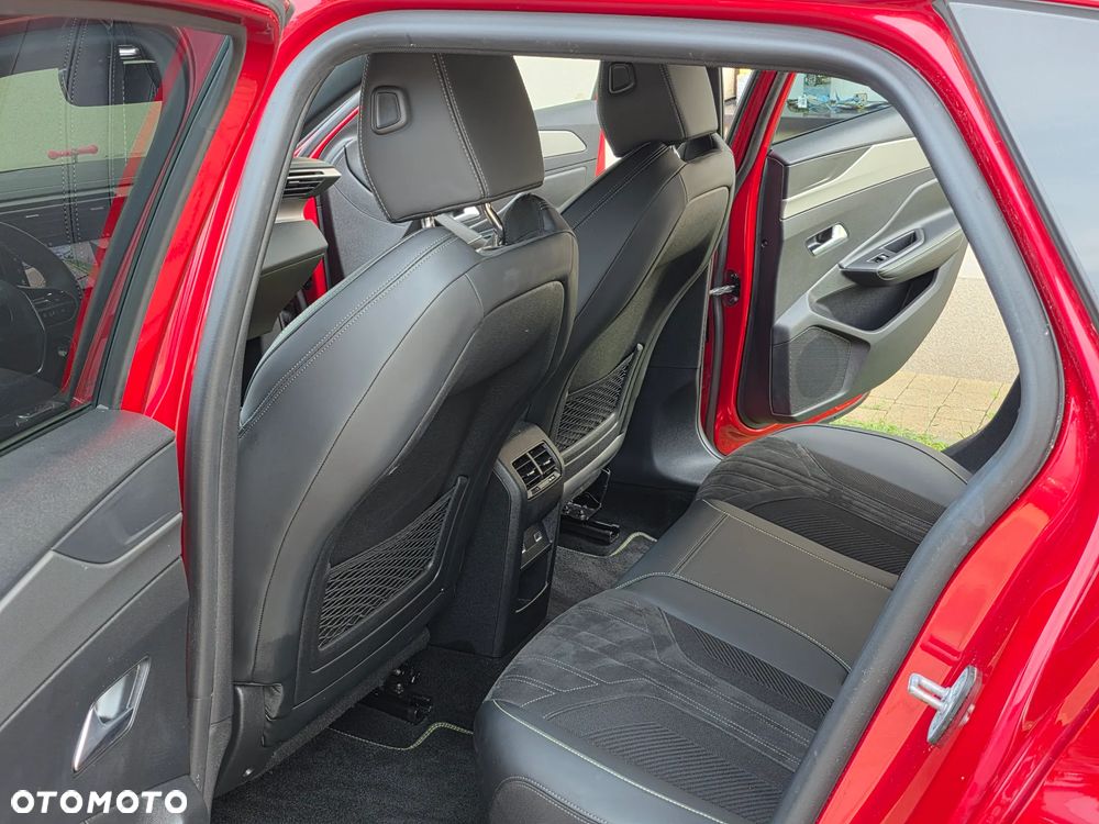 Peugeot 308 BlueHDi FAP 130 EAT8 Stop & Start GT - 27