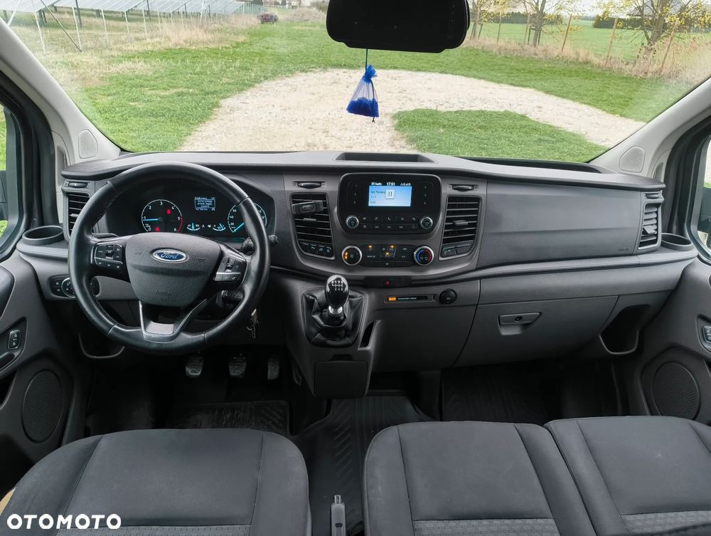 Ford Transit Custom 300 L2H1 Limited (bryg.) - 7