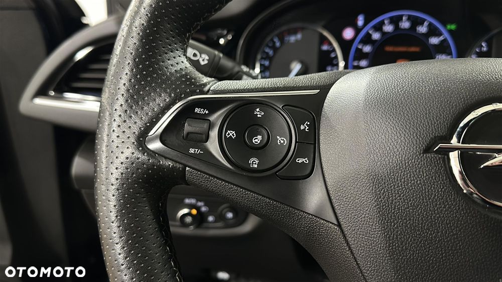 Opel Insignia 1.5 T GPF Elite S&S - 24