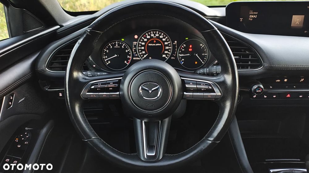 Mazda 3 e-SKYACTIV-G 2.0 M HYBRID SELECTION - 19