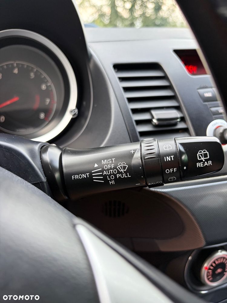 Mitsubishi Lancer 1.8 Instyle NAVI - 26