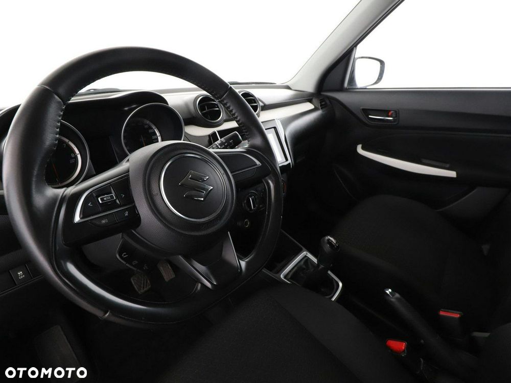 Suzuki Swift 1.2 Dualjet Hybrid Club - 14