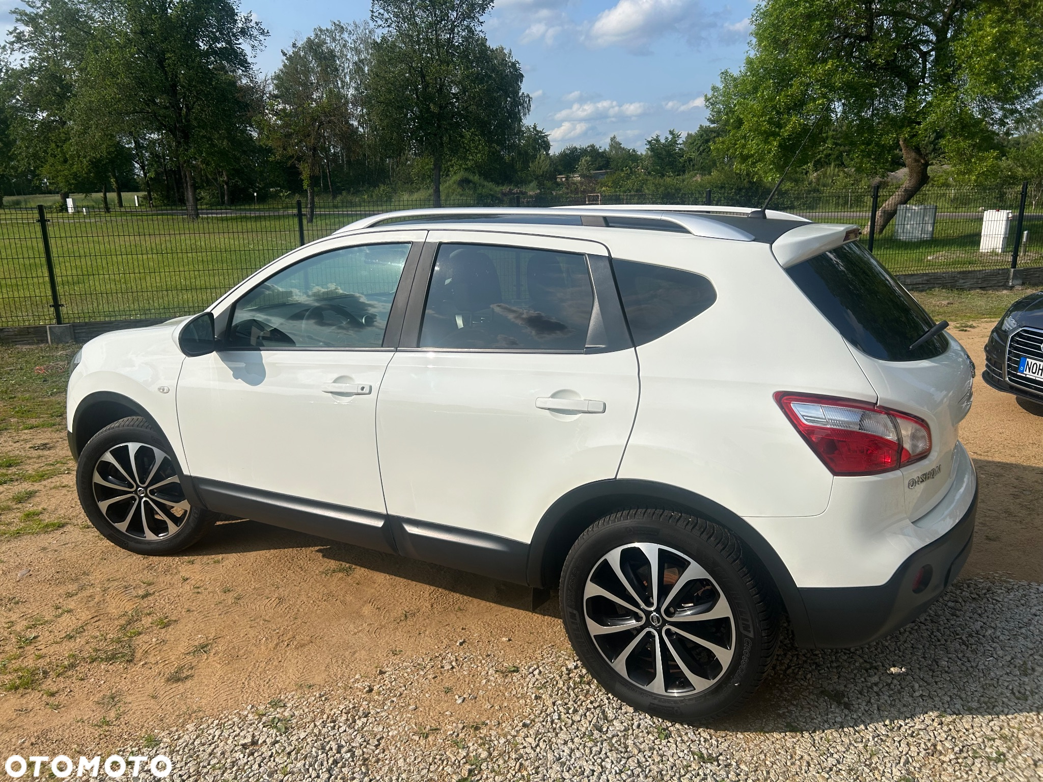 Nissan Qashqai 1.6 visia - 9
