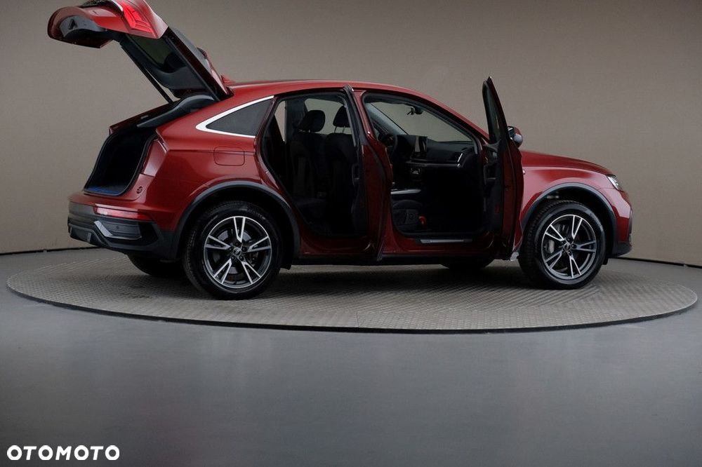 Audi Q5 Sportback - 6