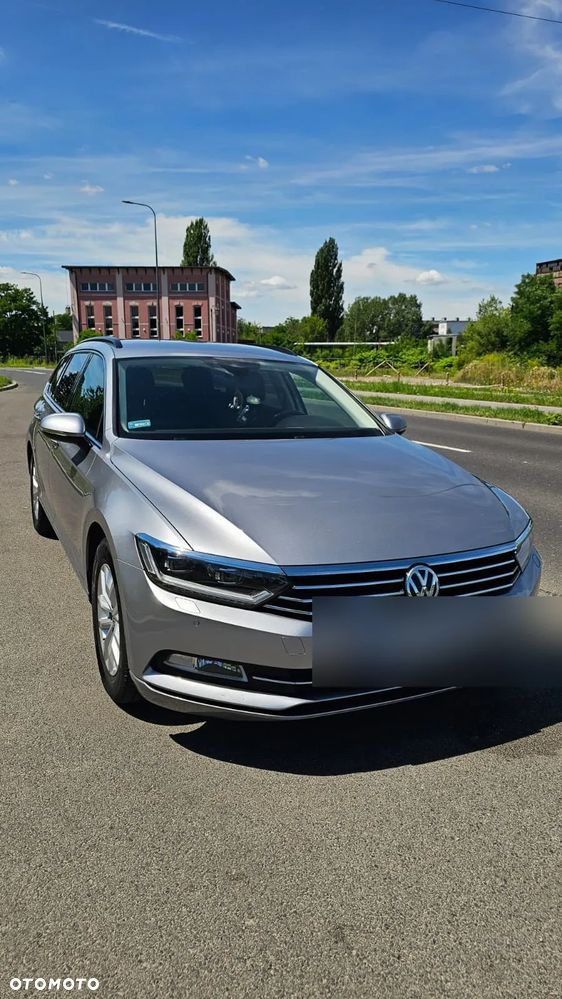 Volkswagen Passat 1.5 TSI EVO Comfortline - 1