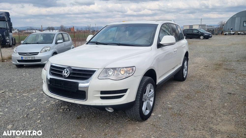 Volkswagen Touareg 2.5 R5 TDI DPF Aut. Individual - 23