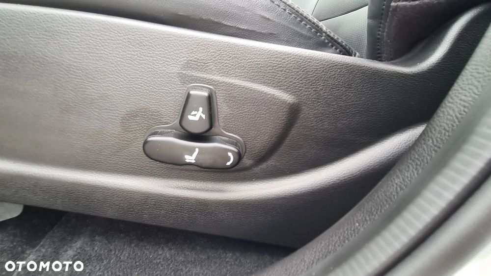 SsangYong/KGM Korando 2.0 E-XDi DPF 4WD Automatik Quartz - 11